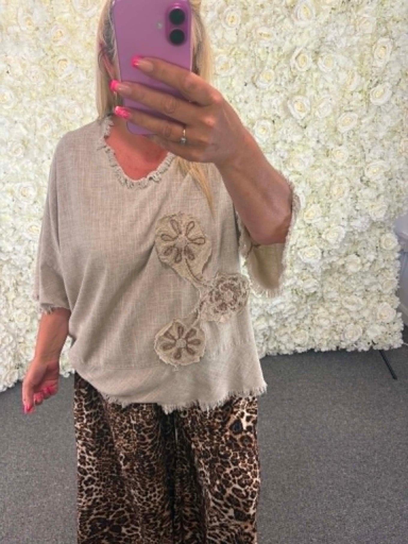 Betty - Linen Mix Flower Blouse 14 to 24