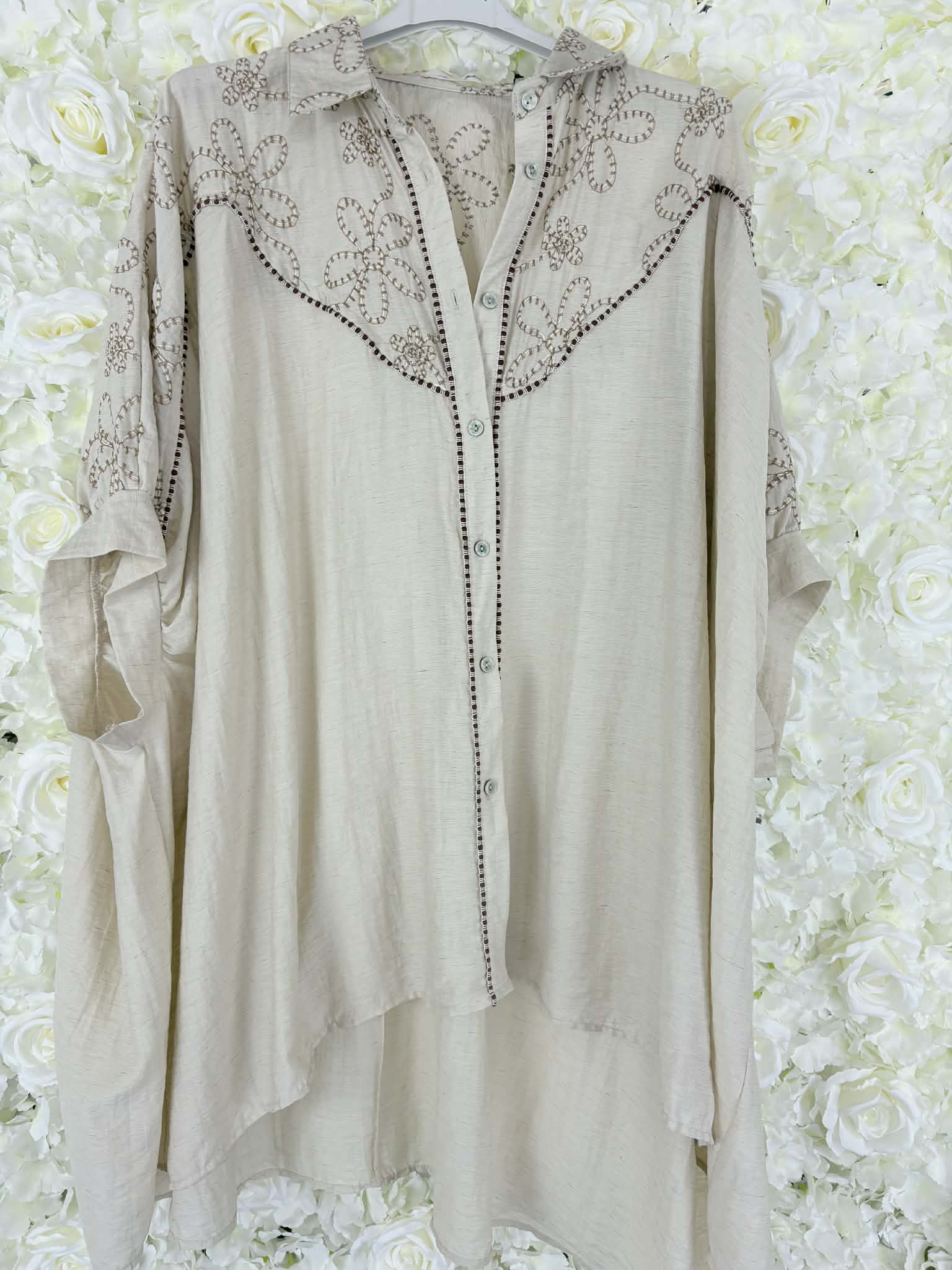 LEANNE - Embroidered Flower Blouse 16 to 24/26