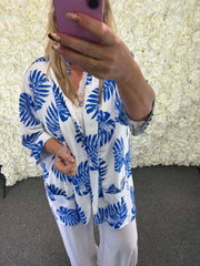 Judy - Leaf Print blazer 16 to24