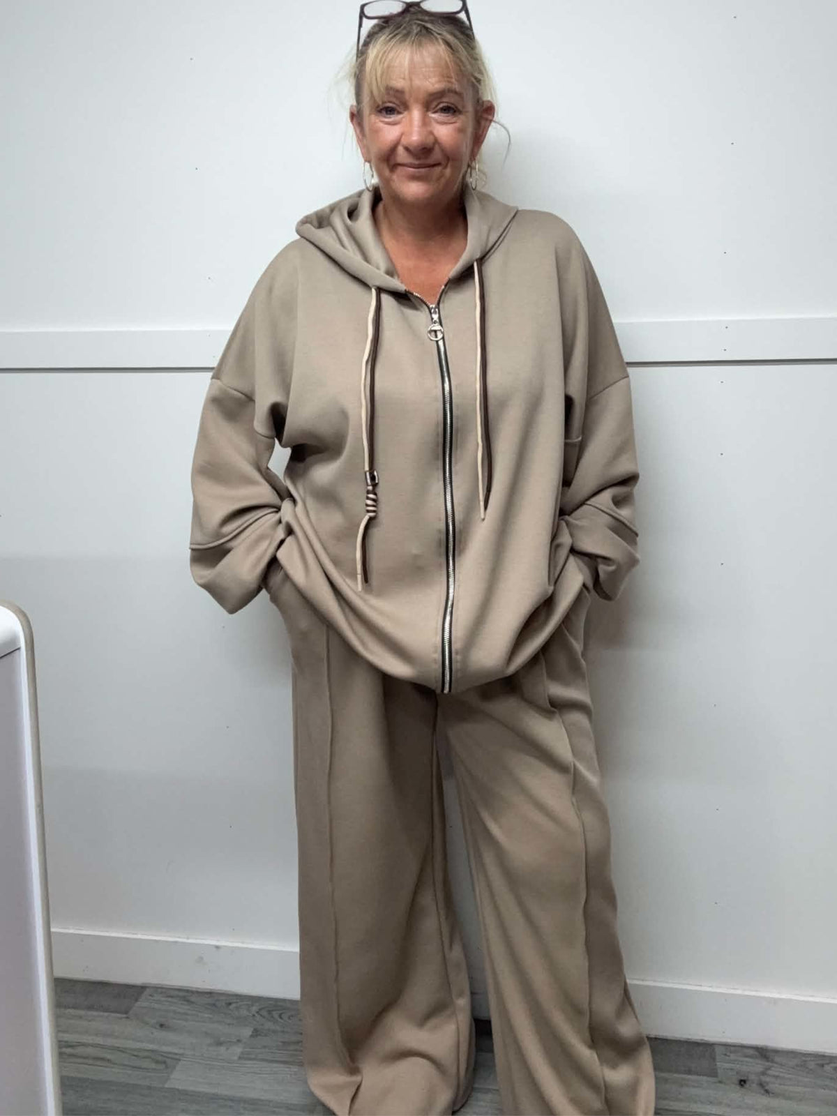 VICTORIA - Hooded Loungesuit 14 to 24