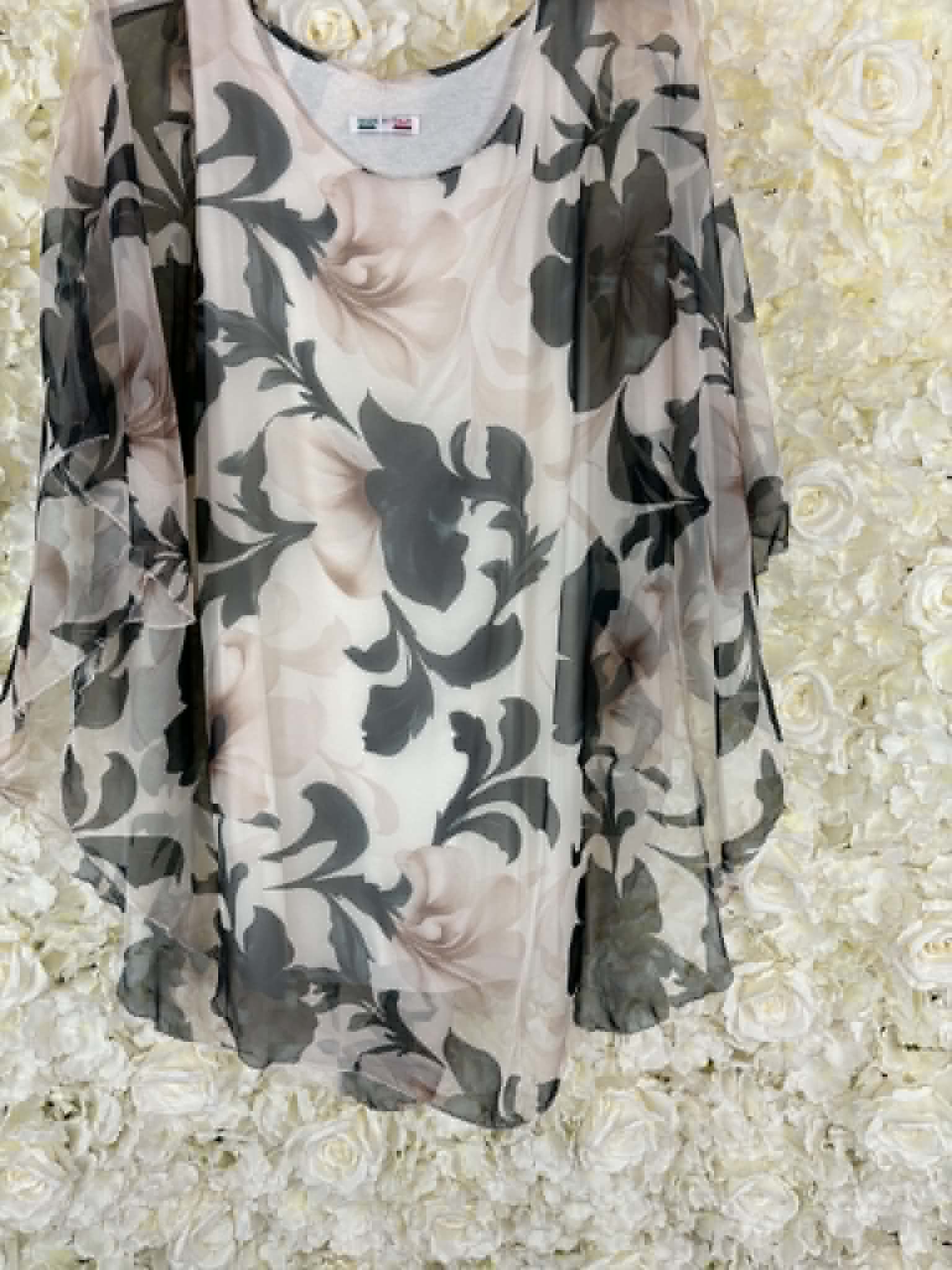 Debbie Floral Blouse 16 to 24/26