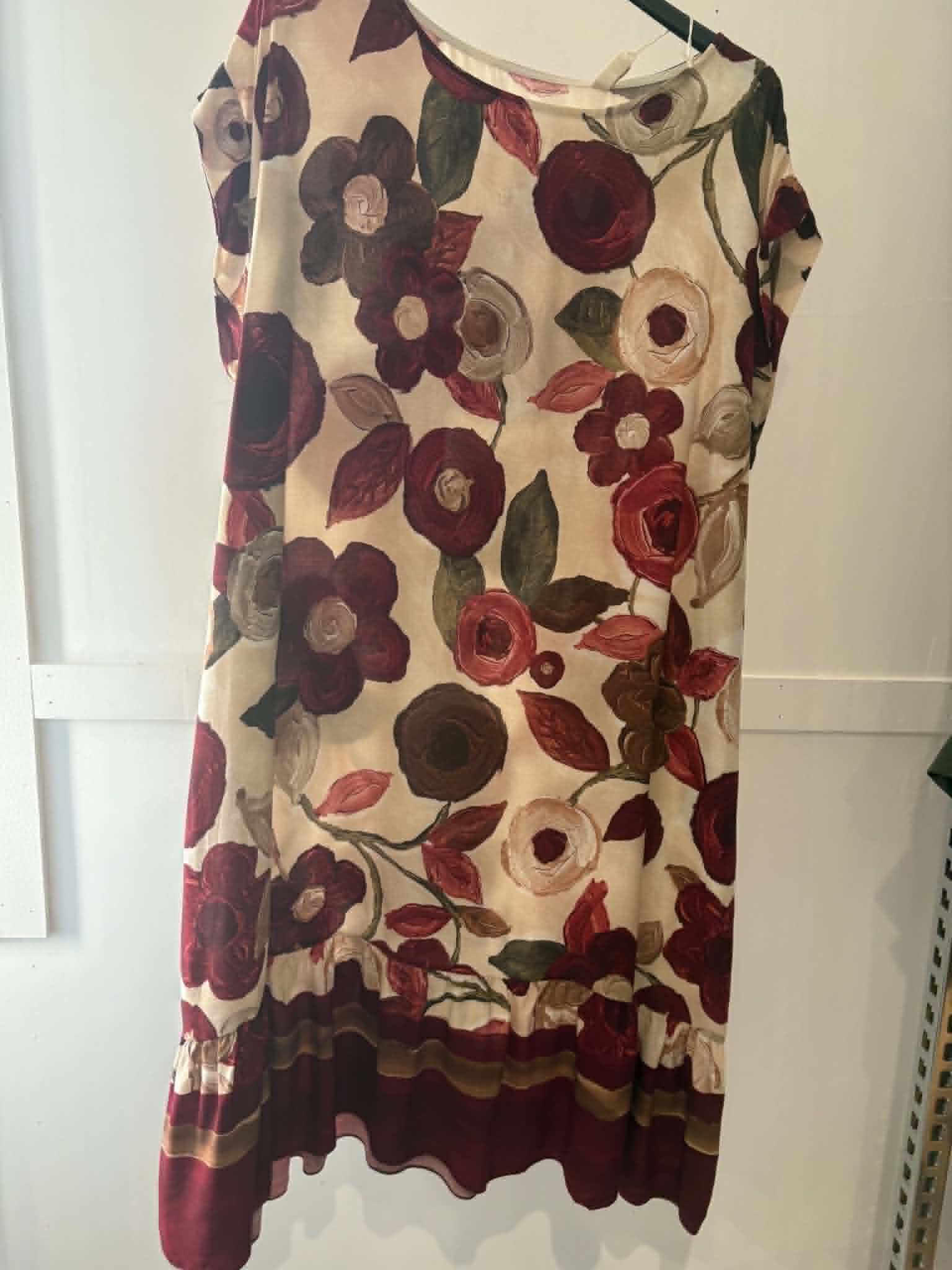 HETTIE - Floral Dress 12 to 22/24