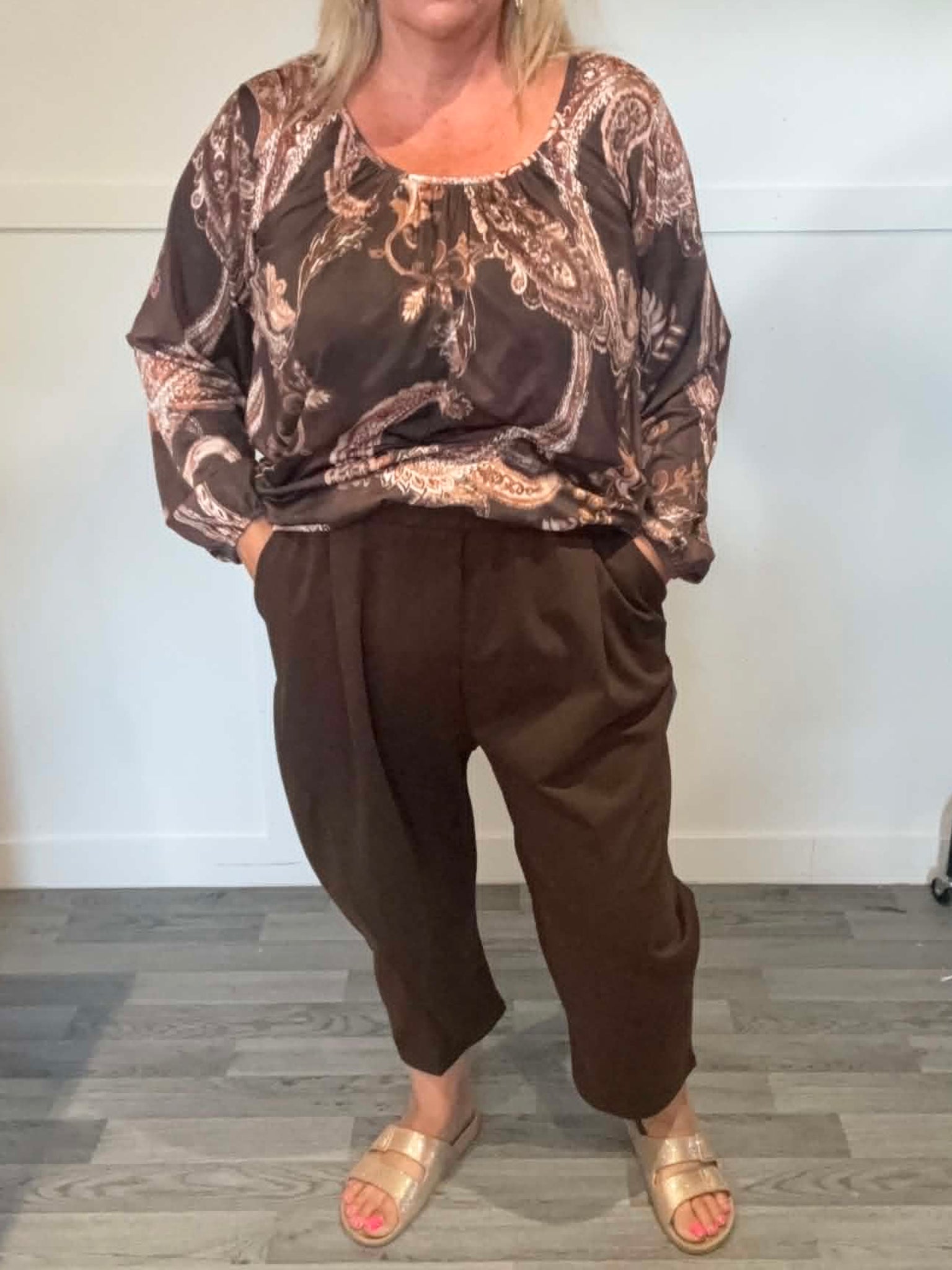 FIONA - Carrot Trousers 14 to 24