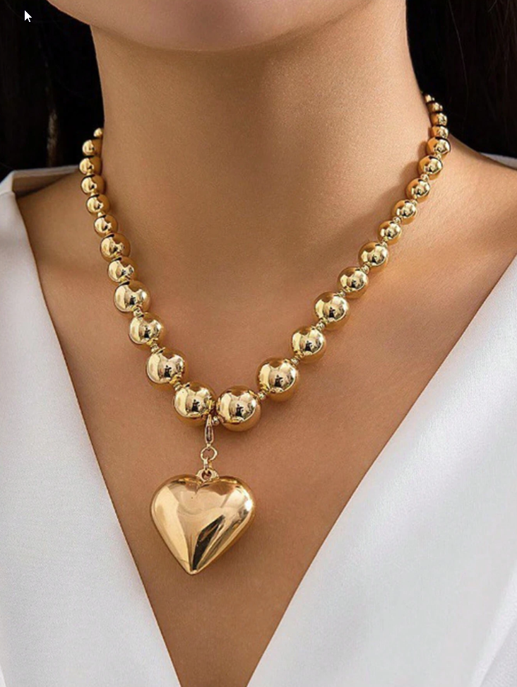 Amy - Beaded Heart Necklace