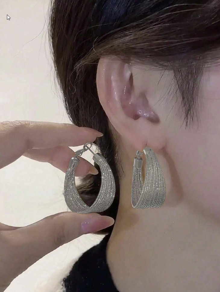 Danni - Hoop Earrings