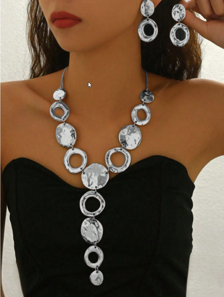 Susan - Chunky Necklace & Earrings
