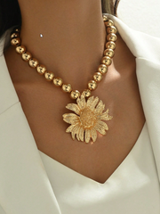 Alissa - Flower Statement Necklace