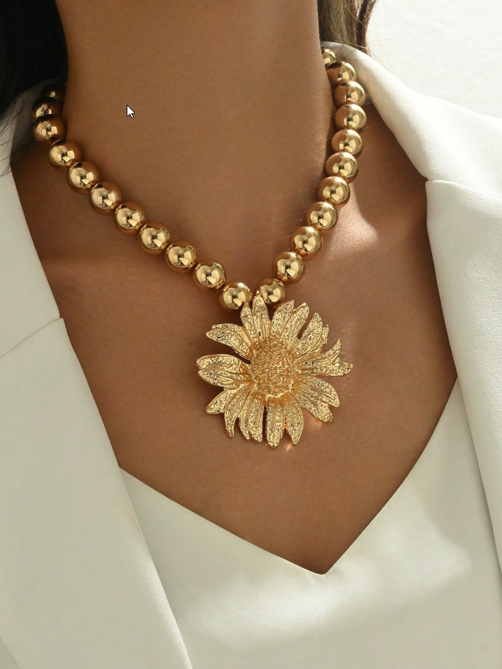Alissa - Flower Statement Necklace