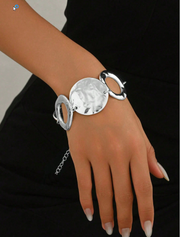 Dolly - Circle Bracelet