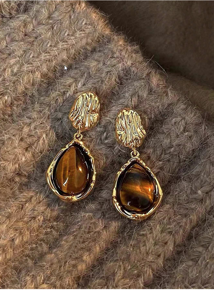 Avana - Drop Earrings
