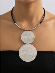 Violet - Circle Necklace