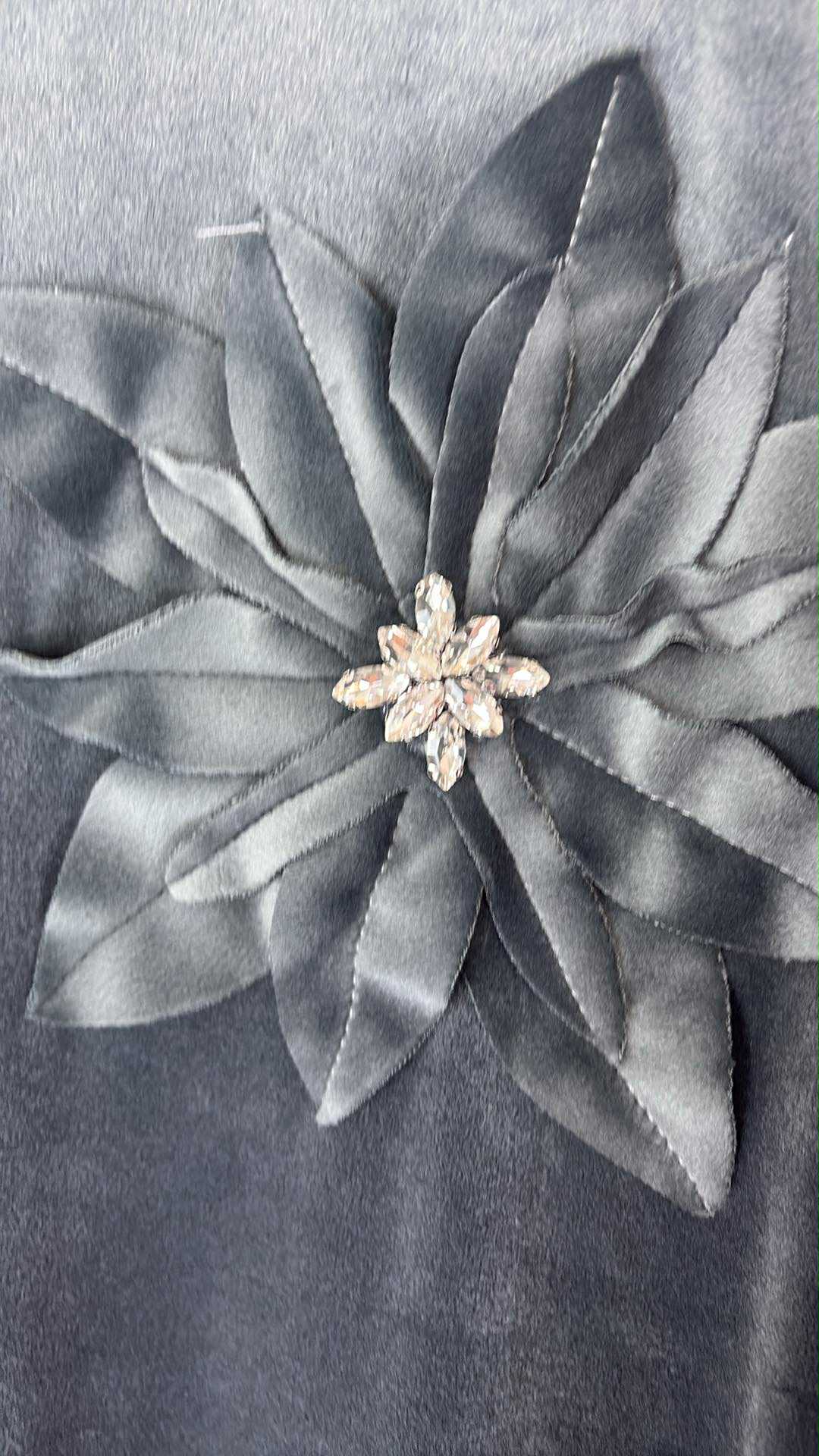 Avron - Velour Loungesuit 14 to 22/24