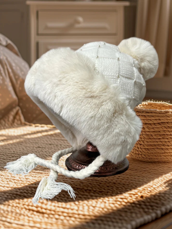 Hollie - Pom Pom Hat